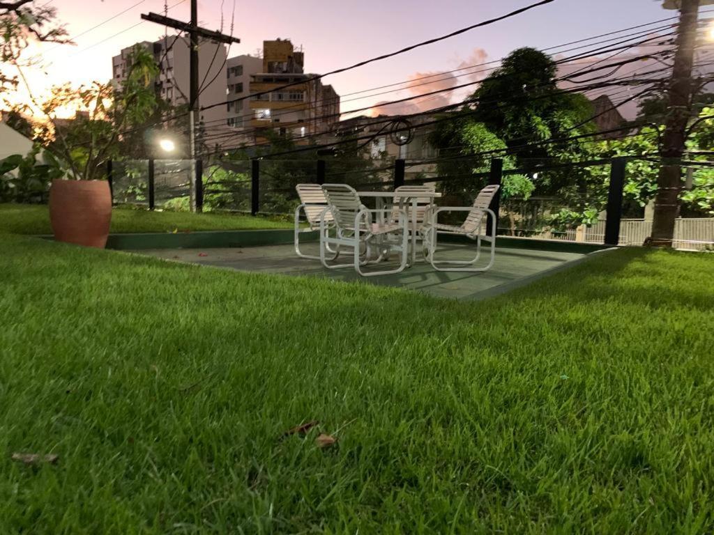 Maravilhoso Apartamento 2 Quartos Com Ofuro Porto Da Barra Salvador Summer Barra Flat Eksteriør bilde